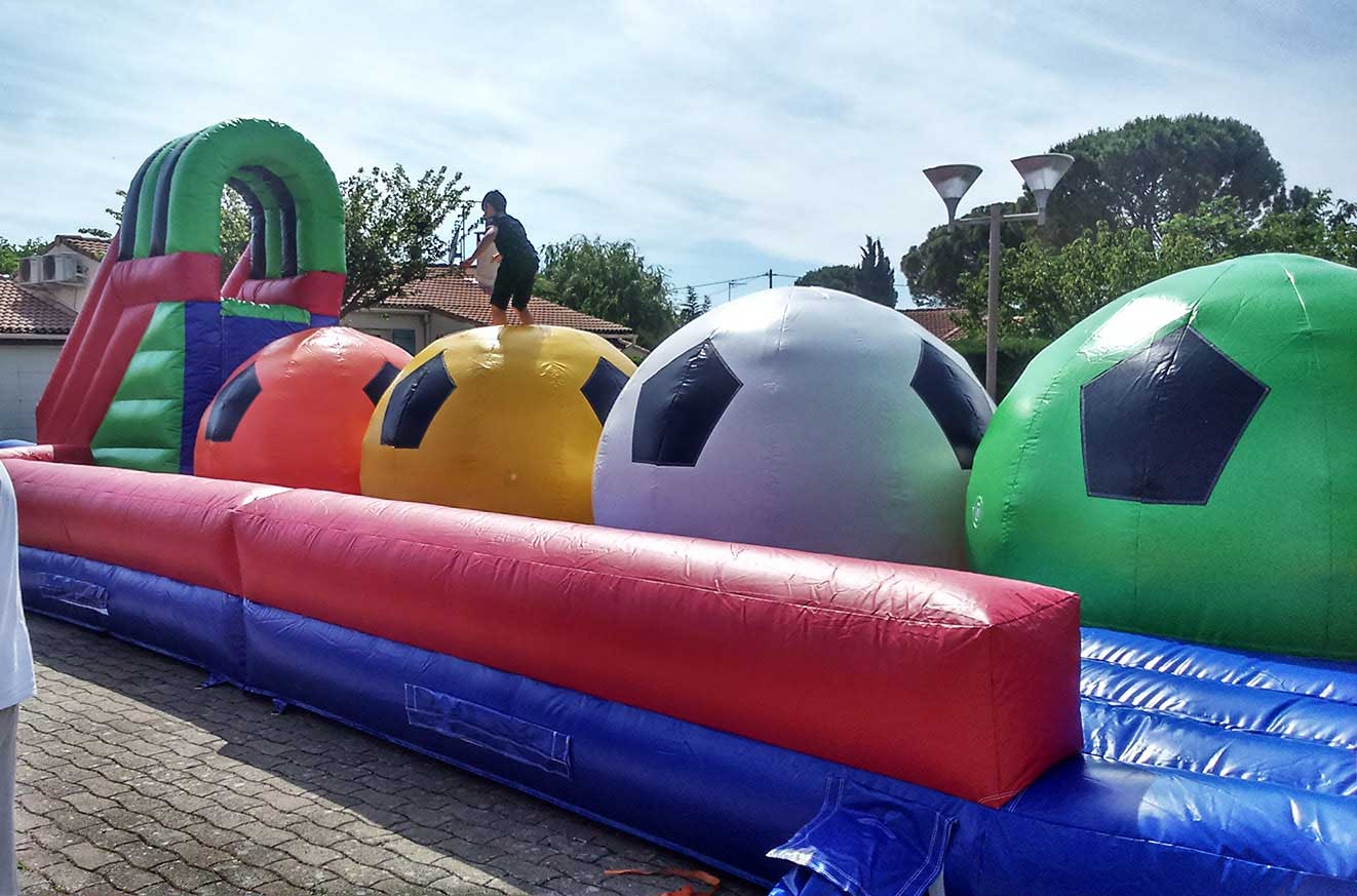 total wipeout gonflable